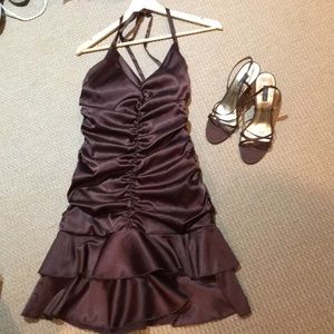 Brown semi formal dress. Size 6. Only worn once!